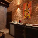 Emme Loft I Blue Moon - Elegant Luxury Loft